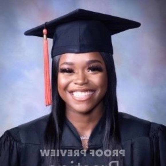 Meet your Posher, Sophia - Picture 1 of 1